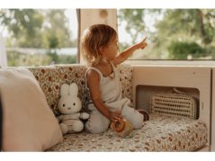 Zajačik Miffy plyšový Prúžky 25cm